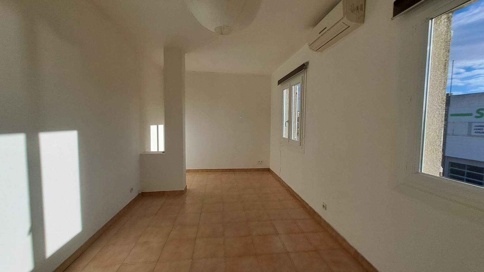 LOCATION T2 52 M2 BASTIA SUD 700€