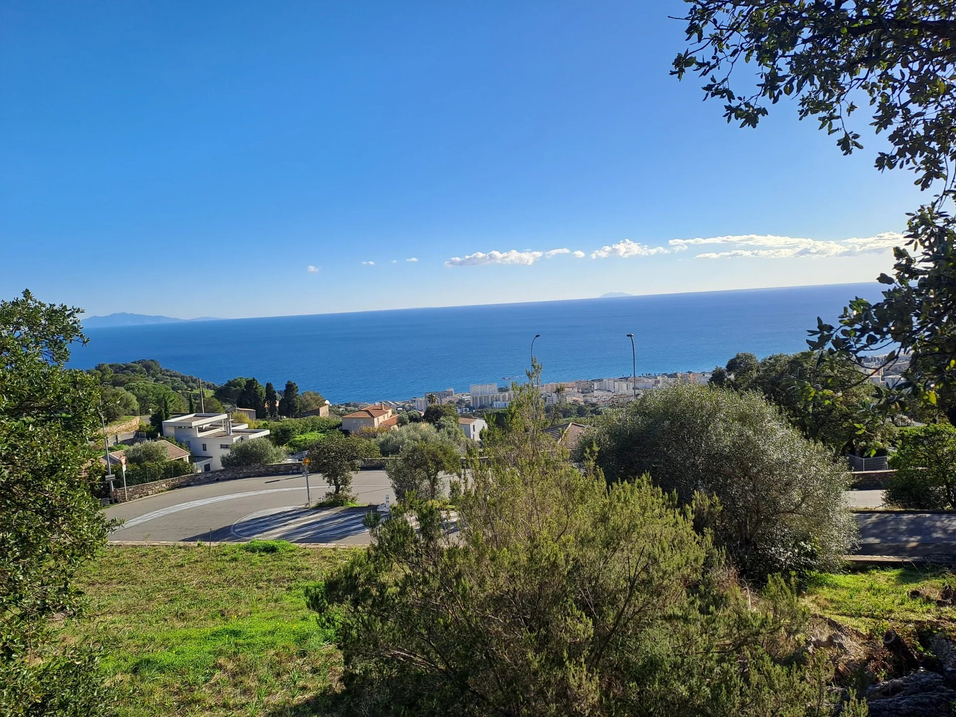 Terrain à Bastia Cardo