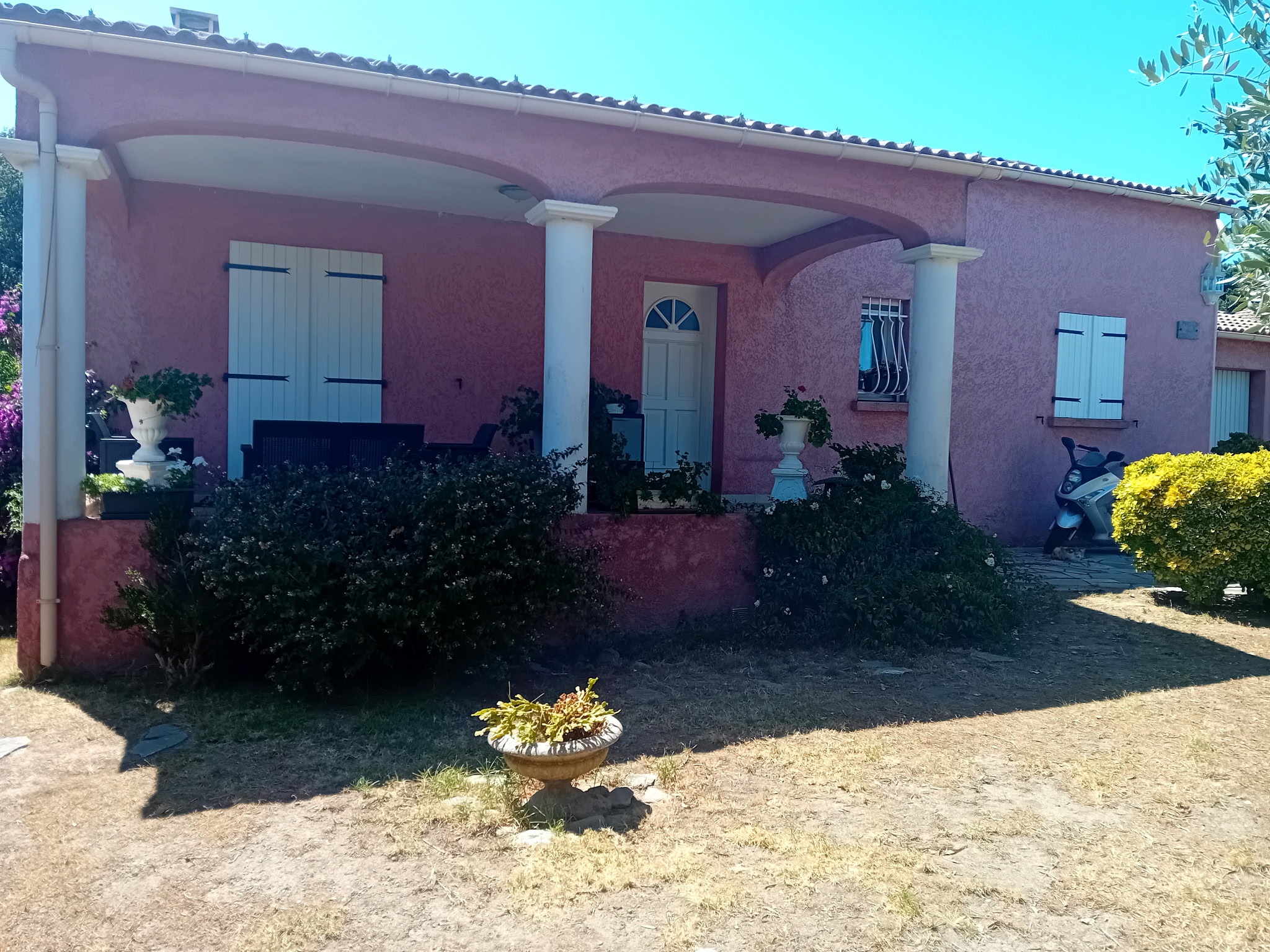 VILLA 3 CHAMBRES SUR TERRAIN ARBORE à Borgo